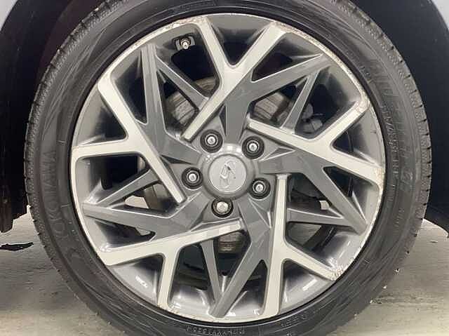 Hyundai KONA 1.6 GDi Hybrid Premium 5dr DCT RED