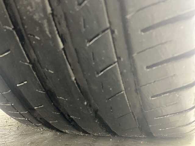 Hyundai KONA 1.6 GDi Hybrid Premium 5dr DCT RED