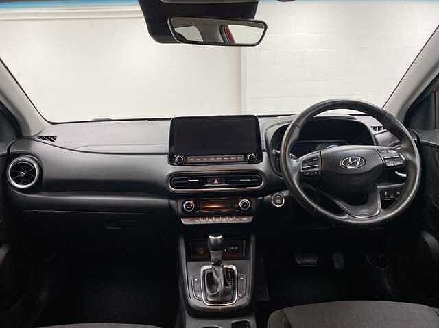 Hyundai KONA 1.6 GDi Hybrid Premium 5dr DCT RED