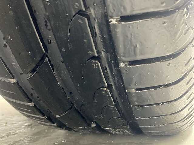 Hyundai IONIQ 1.6 GDi Hybrid Premium 5dr DCT BLUE