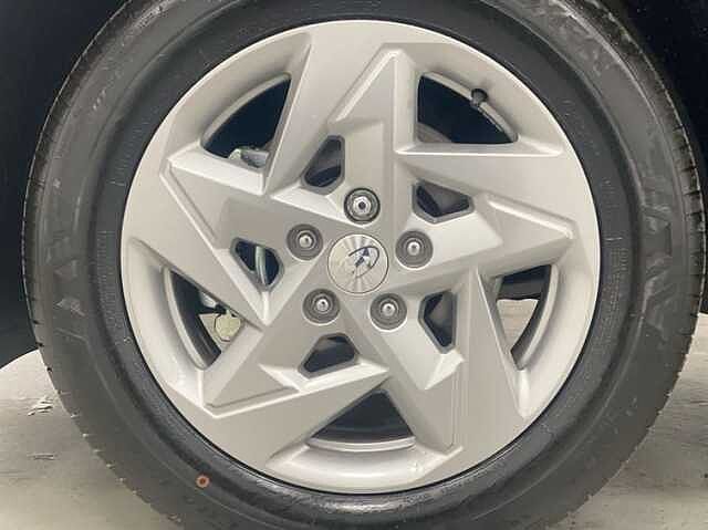 Hyundai KONA 1.6T 138 Advance 5dr