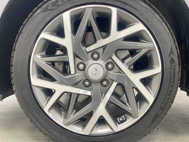 Hyundai KONA 1.6 GDi Hybrid Premium 5dr DCT