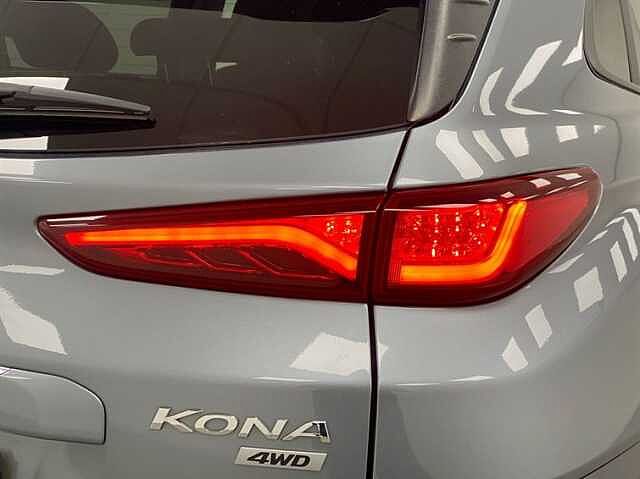 Hyundai KONA 1.6T GDi Blue Drive Premium GT 5dr 4WD DCT SILVER