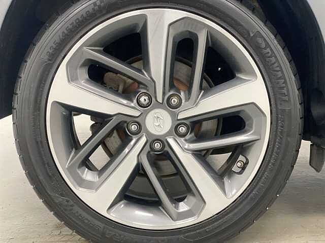 Hyundai KONA 1.6T GDi Blue Drive Premium GT 5dr 4WD DCT SILVER