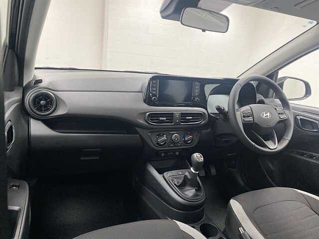 Hyundai I10 1.0 [63] Advance 5dr [Nav] BLACK