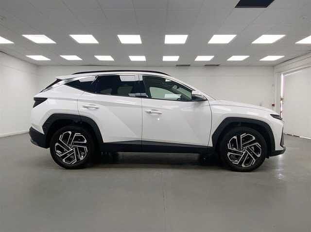 Hyundai TUCSON 1.6T 239 Hybrid Ultimate 5dr Auto WHITE
