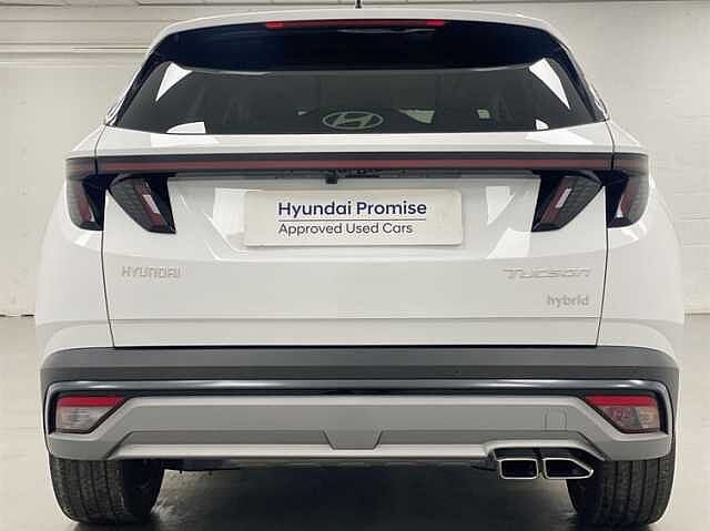 Hyundai TUCSON 1.6T 239 Hybrid Ultimate 5dr Auto WHITE