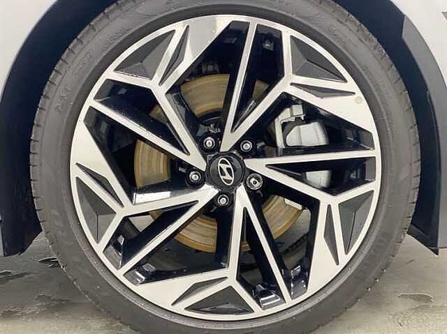 Hyundai IONIQ 6 168kW Premium 77kWh 4dr Auto