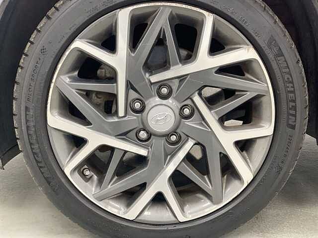 Hyundai KONA 1.6 GDi Hybrid Ultimate 5dr DCT