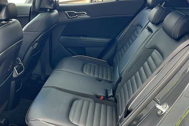 Kia Sportage 1.6T GDi HEV GT-Line S 5dr Auto AWD