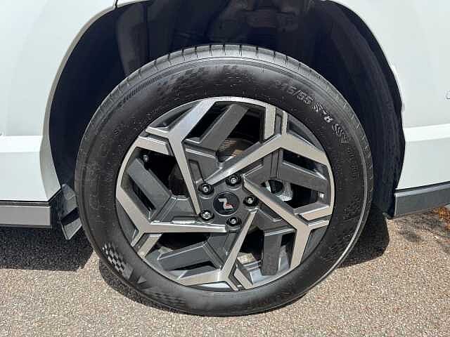 Hyundai KONA 1.6 Hybrid 129 N Line S 5dr DCT Atlas White
