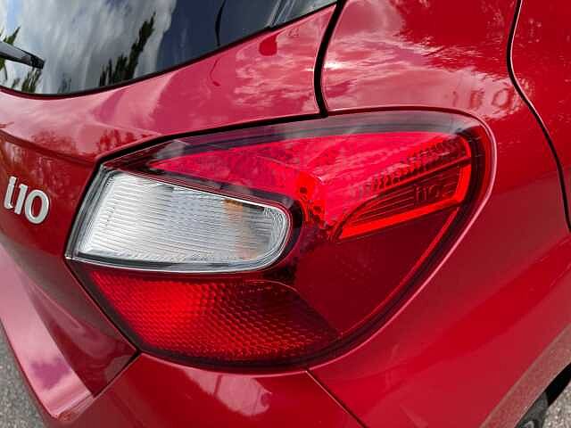 Hyundai i10 1.0 [63] Premium 5dr Auto [Nav]