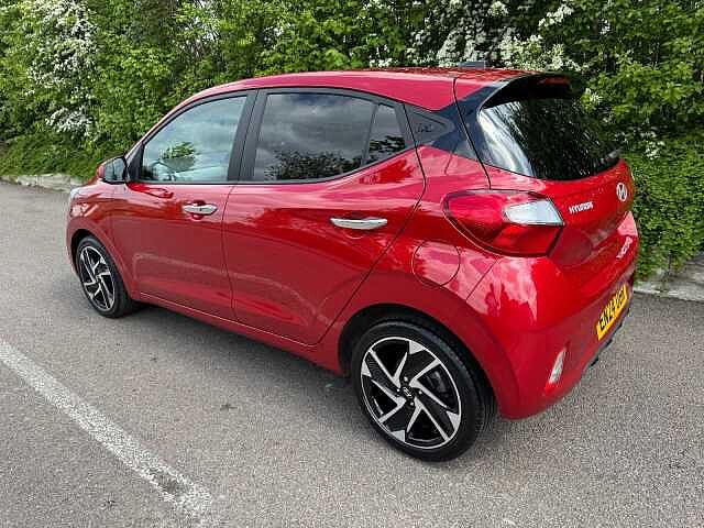 Hyundai i10 1.0 [63] Premium 5dr Auto [Nav]
