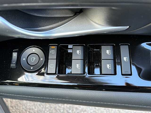 Hyundai Tucson 1.6T Hybrid Ultimate 5dr Auto