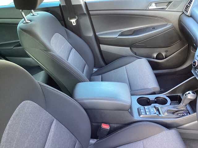 Hyundai TUCSON 1.6 CRDi 48V MHD 136 SE Nav 5dr 2WD DCT Polar White