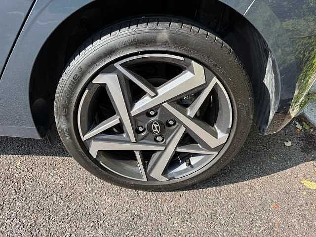 Hyundai i20 1.0T GDi Premium 5dr DCT