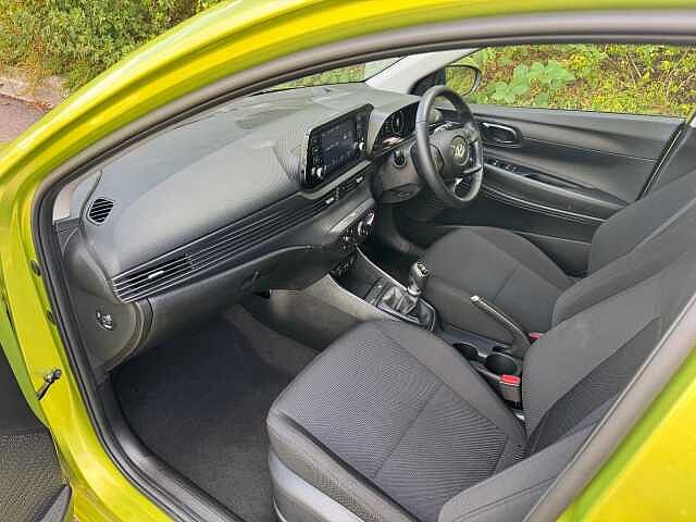 Hyundai i20 1.0T GDi Advance 5dr