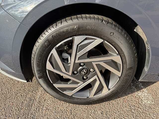 Hyundai i20 1.0T GDi Advance 5dr