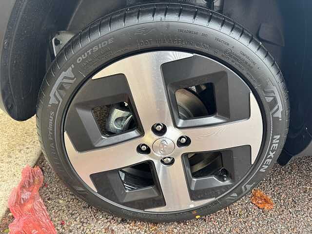 Hyundai Inster 85kW 02 49kWh 5dr Auto