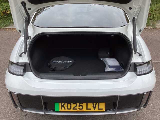 Hyundai IONIQ 6 168kW Ultimate 77kWh 4dr Auto Serenity White