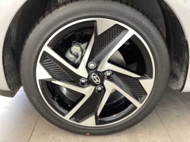 Hyundai I10 1.0 [63] Premium 5dr [Nav] Atlas White