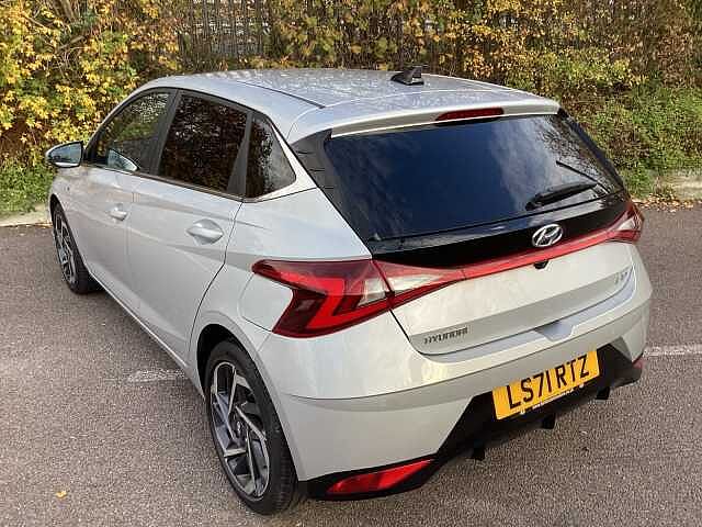 Hyundai I20 1.0T GDi 48V MHD Premium 5dr Silver