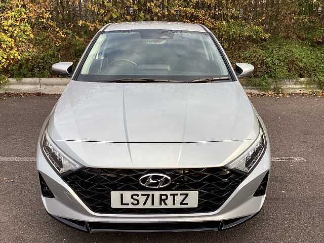 Hyundai I20 1.0T GDi 48V MHD Premium 5dr Silver