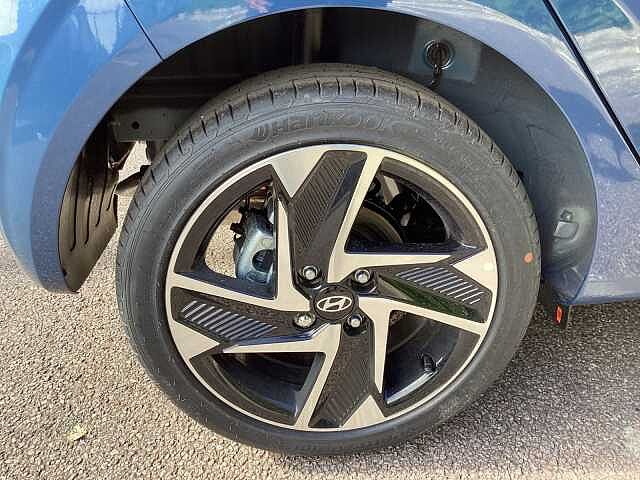 Hyundai i10 1.2 [79] Premium 5dr Auto [Nav]