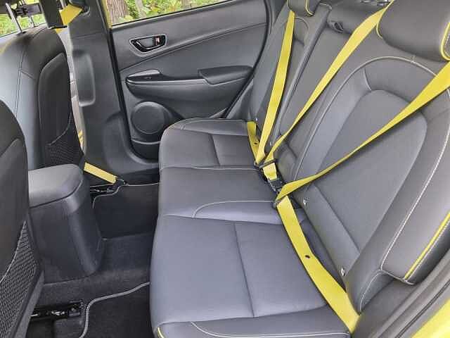 Hyundai KONA 1.0T GDi Blue Drive Premium SE 5dr YELLOW