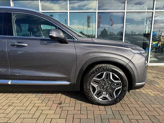 Hyundai Santa Fe 1.6 TGDi Hybrid Ultimate 5dr 4WD Auto