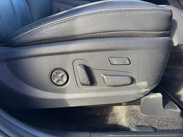 Hyundai Santa Fe 1.6 TGDi Hybrid Ultimate 5dr 4WD Auto