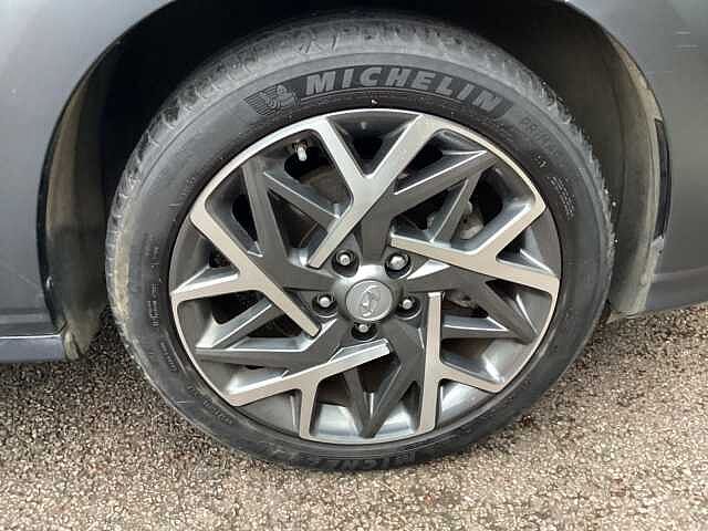 Hyundai KONA 1.6 GDi Hybrid Premium 5dr DCT Blue