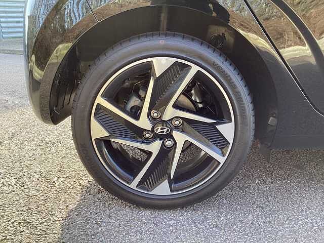 Hyundai i10 1.2 [79] Premium 5dr [Nav]