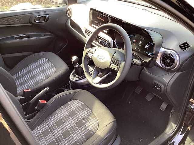 Hyundai i10 1.2 [79] Premium 5dr [Nav]