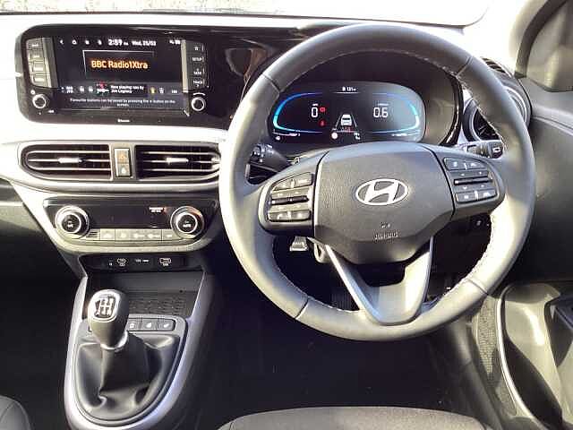 Hyundai i10 1.2 [79] Premium 5dr [Nav]