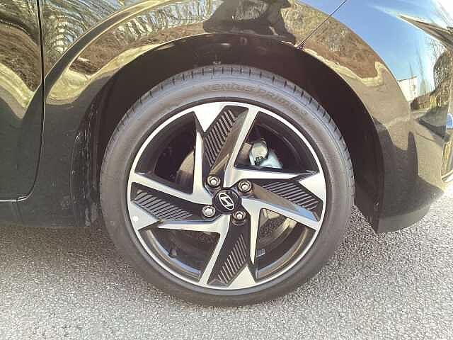 Hyundai i10 1.2 [79] Premium 5dr [Nav]