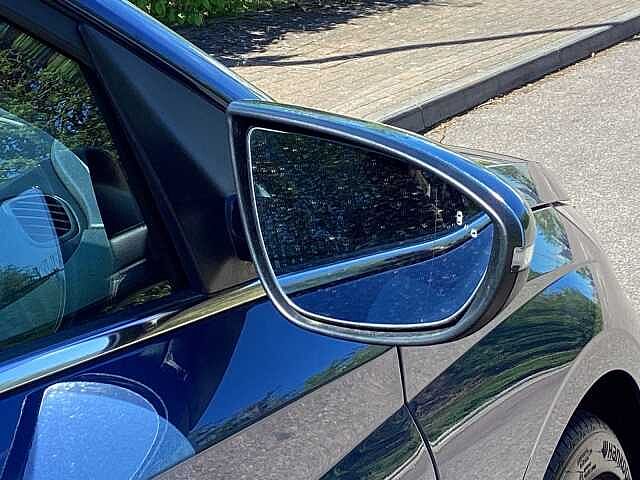 Hyundai I20 1.0T GDi Ultimate 5dr DCT Vibrant Blue