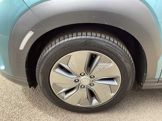 Hyundai Kona 150kW Premium 64kWh 5dr Auto