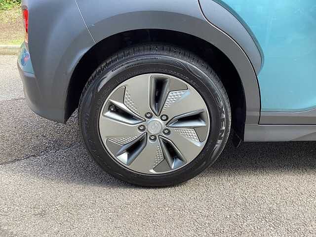 Hyundai Kona 150kW Premium 64kWh 5dr Auto