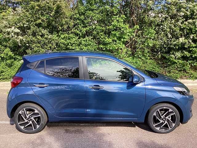 Hyundai i10 1.2 [79] Premium 5dr [Nav]