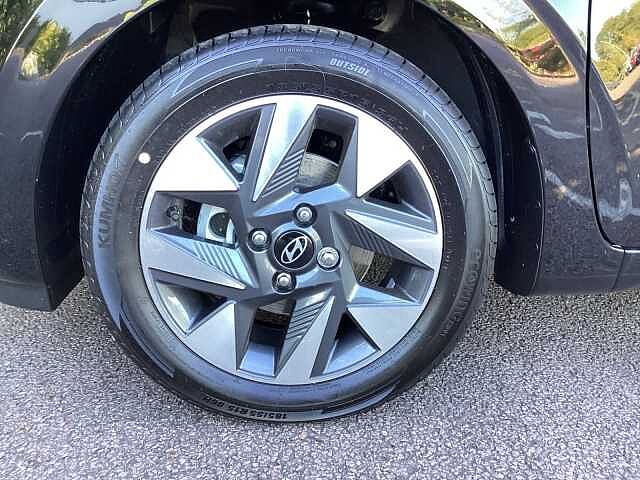 Hyundai i10 1.0 [63] Advance 5dr [Nav]