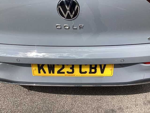 Volkswagen Golf 1.5 eTSI 150 Style 5dr DSG