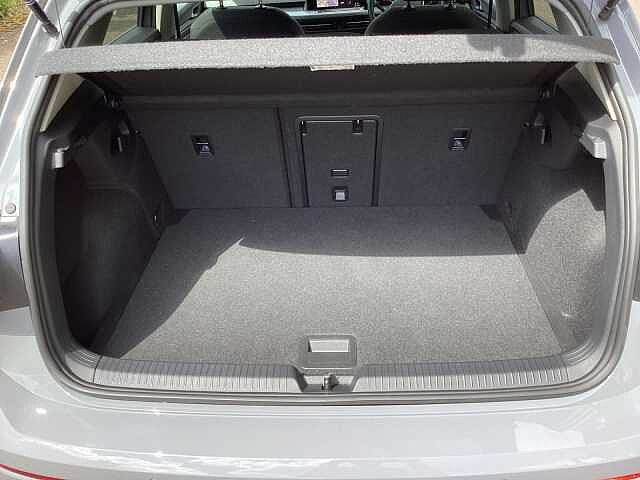 Volkswagen Golf 1.5 eTSI 150 Style 5dr DSG
