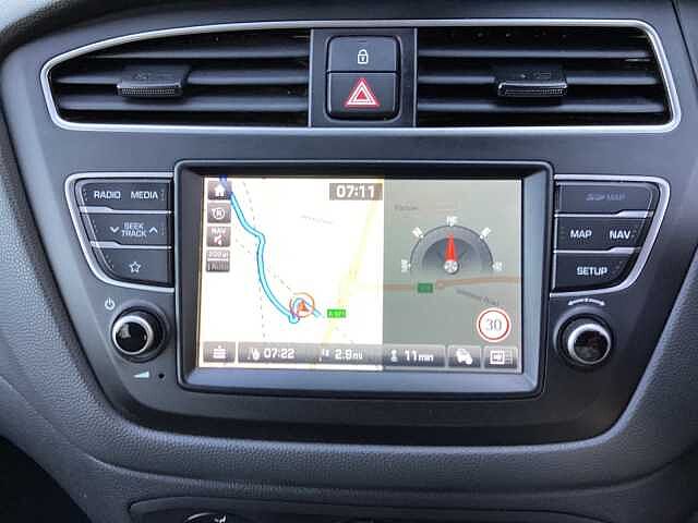Hyundai i20 1.0 T-GDi Play 5dr