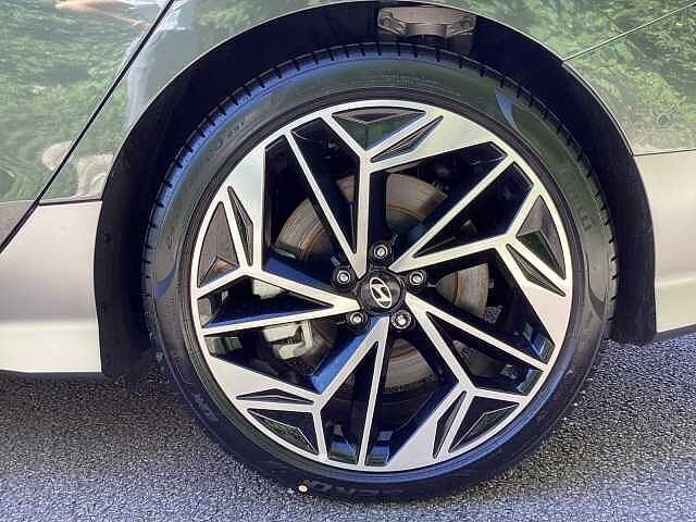 Hyundai Ioniq 6 168kW Ultimate 77kWh 4dr Auto