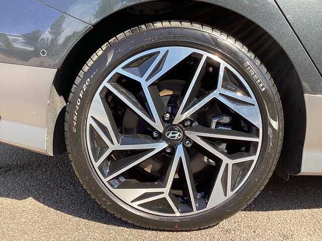 Hyundai Ioniq 6 168kW Ultimate 77kWh 4dr Auto