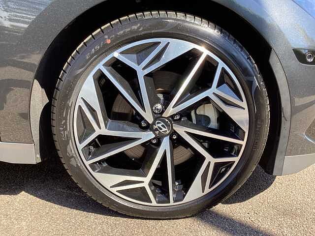 Hyundai Ioniq 6 168kW Ultimate 77kWh 4dr Auto