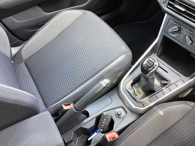 Volkswagen Polo 1.0 Life 5dr