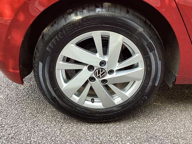 Volkswagen Polo 1.0 Life 5dr