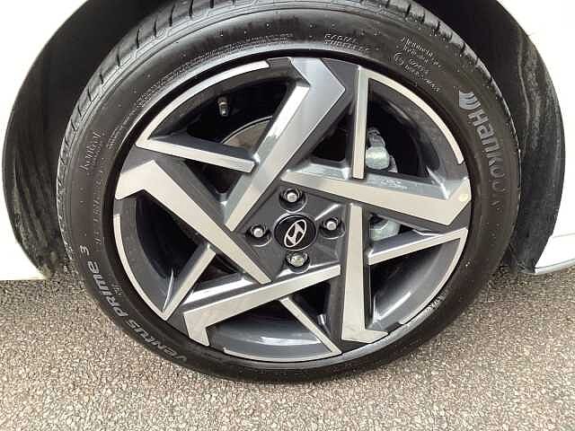 Hyundai i20 1.0T GDi 90 Tech Line 5dr DCT
